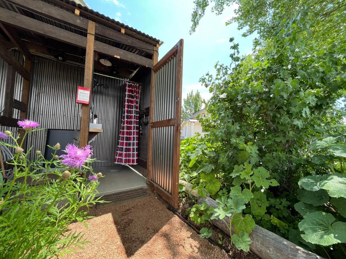 Violet Cottage At Zenzen Gardens Paonia Exteriör bild